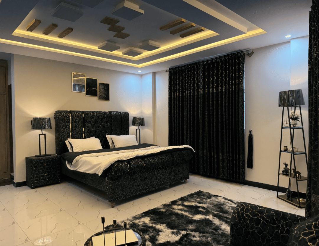 Askari Lodges Muree The Midnight Peak room WBalcony Managed By T2R (3)