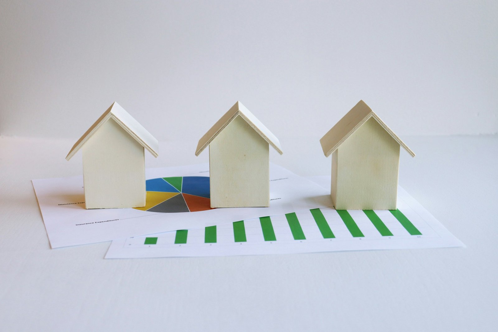 Renting vs Buying a House in Pakistan 2026 by T2R Time2Rent